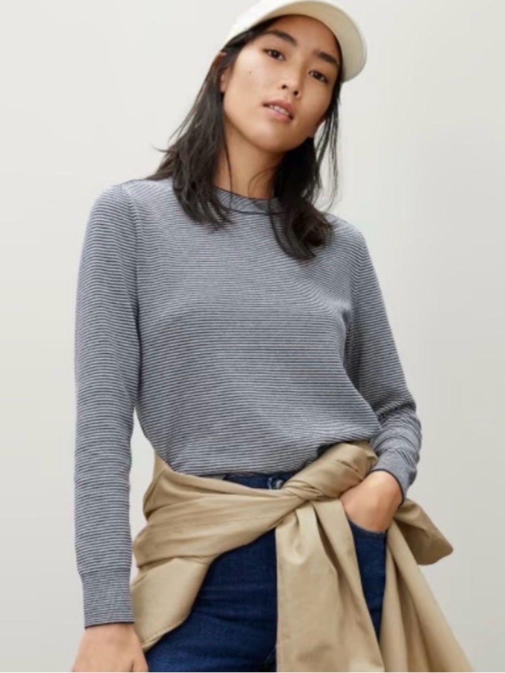 Everlane Organic Cotton Navy Blue White Striped Crewneck Sweater Size Small